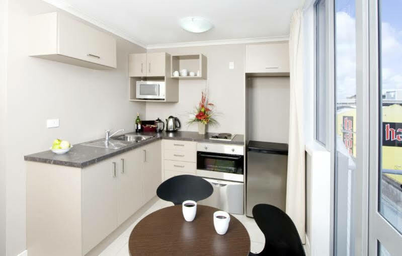 Quest On Ward Serviced Apartments Hamilton Exterior foto